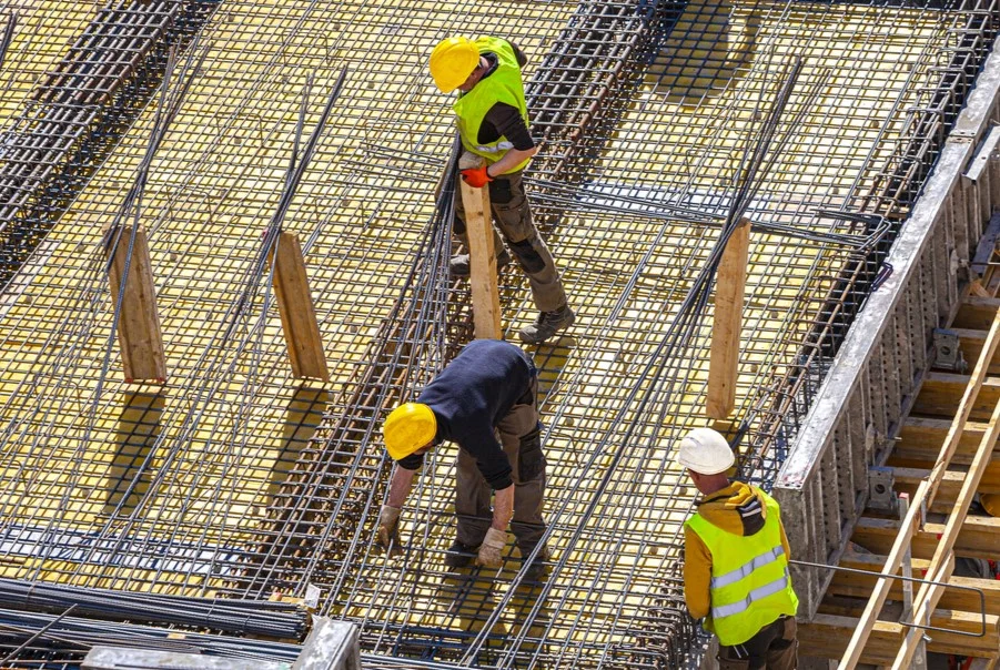 Bozyaka İnşaat Kalıpçısı